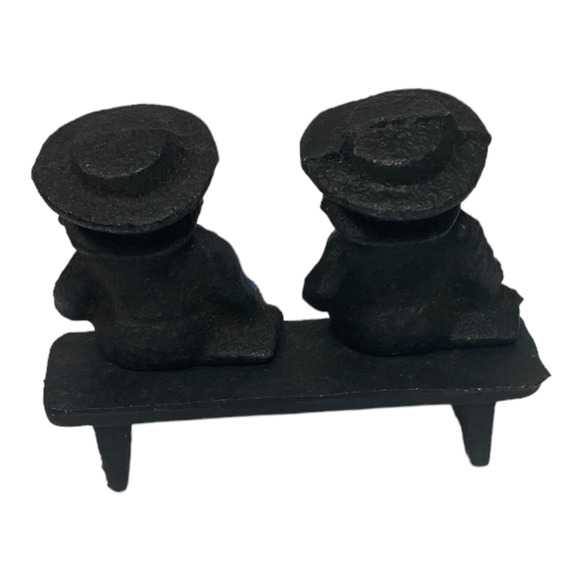 Vintage John Wright Cast Iron Amish 2 Boys on Bench 1997 Fig. A265 - Picture 4 of 6